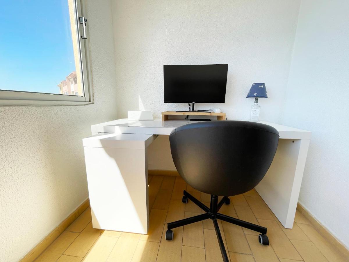 Panoramic Seaview - 2 Bedroom, Main Ave, 15 Min Walk Beach, Workspace Albufeira Exterior foto